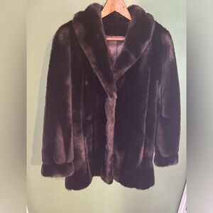 Hillmoor faux fur coat black.